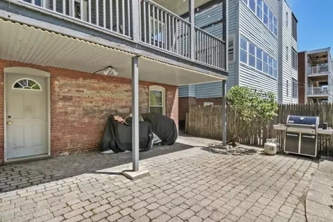 725 E 3rd St, Boston, MA 02127 photo 36