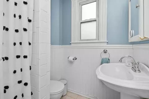 725 E 3rd St, Boston, MA 02127 photo 20