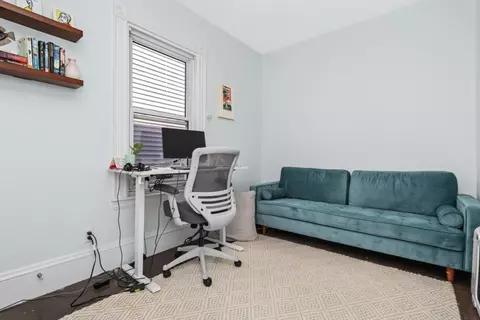 725 E 3rd St, Boston, MA 02127 photo 21
