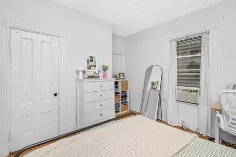 725 E 3rd St, Boston, MA 02127 photo 10