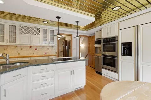 Kitchen - 34 Spring St, Lexington, MA 02421 photo 5 of 6