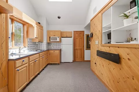Kitchen - 34 Spring St, Lexington, MA 02421 photo 6 of 6