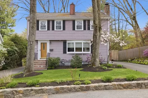 34 Spring St, Lexington, MA 02421