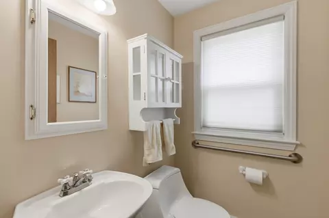 Bath - 34 Spring St, Lexington, MA 02421 photo 2 of 3