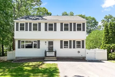 20 Hillcrest Ave, Dracut, MA 01826