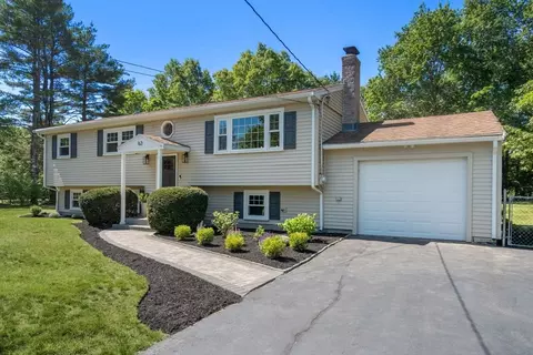 Exterior - 63 Massasoit Ln, Hanover, MA 02339 photo 9 of 9