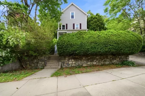 722 Highland Ave, Malden, MA 02148