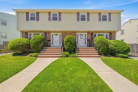 26-28 Desmond Ave, Watertown, MA 02472