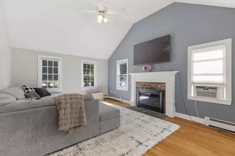6 Spring St, Douglas, MA 01516 photo 21