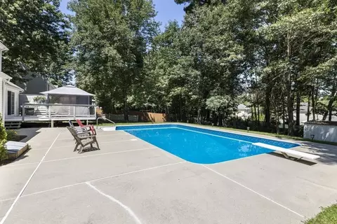 6 Spring St, Douglas, MA 01516 photo 9