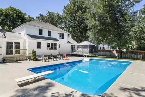 6 Spring St, Douglas, MA 01516 photo 6