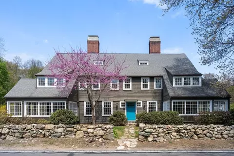 845 North, Walpole, MA 02081