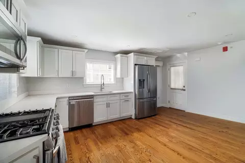 109 Main St #1, Woburn, MA 01801