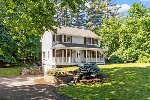 26 Worden, Tyngsborough, MA 01879