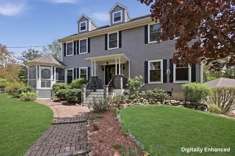 459 North St, Georgetown, MA 01833 photo 3