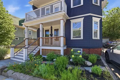 87 Winthrop St #87, Medford, MA 02155
