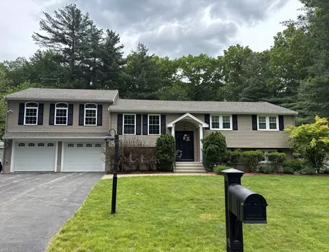 7 Parsons Ln, Billerica, MA 01821