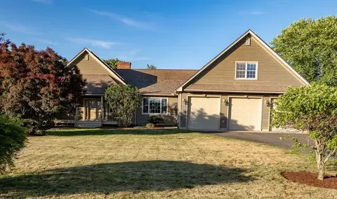 11 Fort Hill Rd, Easthampton, MA 01027