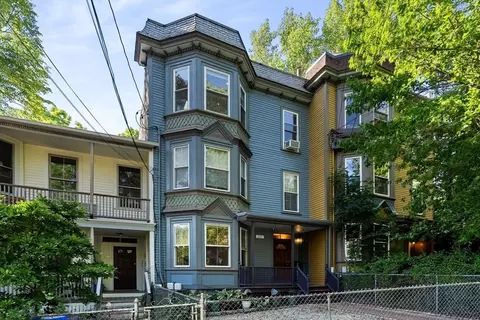 281 Chestnut Ave #1, Boston, MA 02130