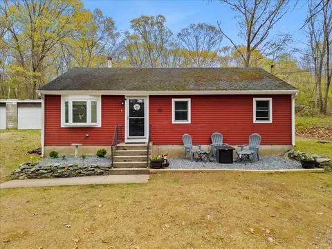 9 Hillside Ave, Berkley, MA 02779
