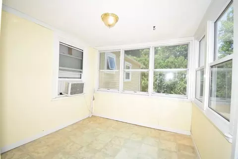 128 S Flag St, Worcester, MA 01602 photo 21