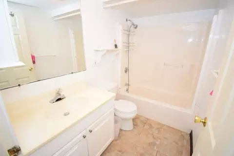 128 S Flag St, Worcester, MA 01602 photo 19