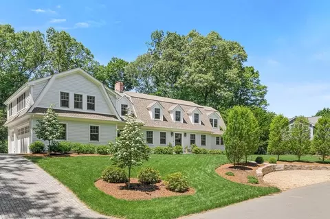 39 Fairbanks Ave, Wellesley, MA 02481