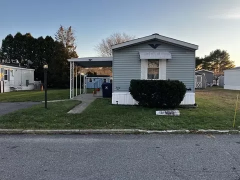 36 Catherine Dr, Attleboro, MA 02703