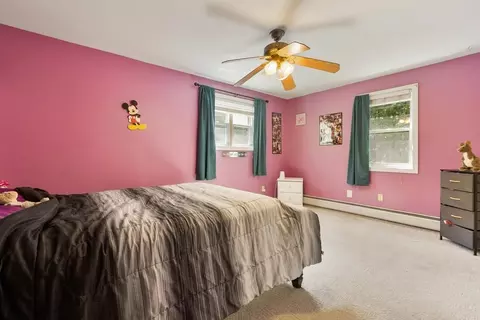 Bedroom - 1132 Doe Valley Rd, Athol, MA 01331 photo 4 of 6