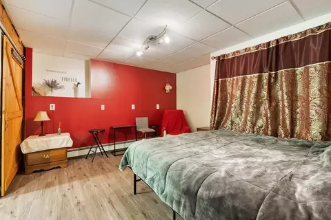 Bedroom - 1132 Doe Valley Rd, Athol, MA 01331 photo 6 of 6