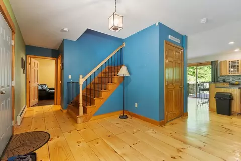 Entry Way - 1132 Doe Valley Rd, Athol, MA 01331 photo 1 of 2