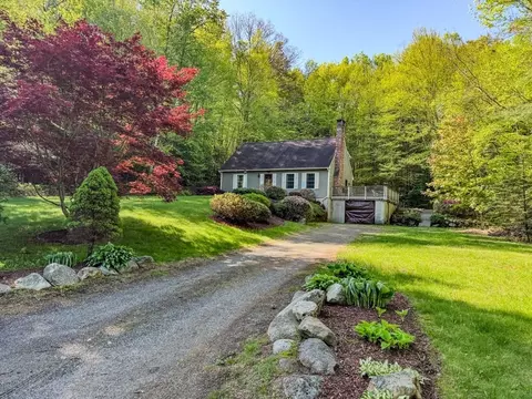 77 Old Turnpike Rd, Northfield, MA 01360