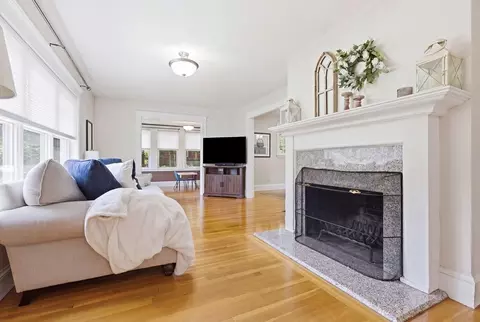 Living - 443 Summer Ave, Reading, MA 01867 photo 2 of 2