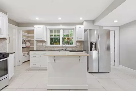 Kitchen - 443 Summer Ave, Reading, MA 01867 photo 2 of 4