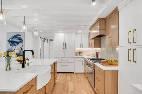 47 Rolling Ln, Needham, MA 02492 photo 8
