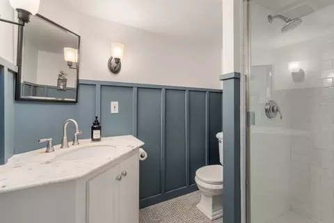 Bath - 339 Boston Rd, Sutton, MA 01590 photo 1 of 3