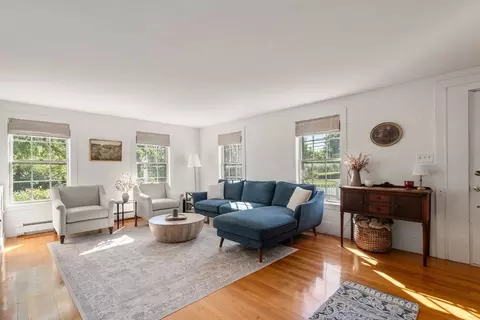 Living - 339 Boston Rd, Sutton, MA 01590 photo 1 of 1
