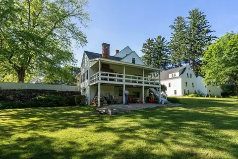Exterior - 339 Boston Rd, Sutton, MA 01590 photo 7 of 9