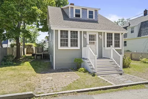14 L St, Hull, MA 02045 photo 3