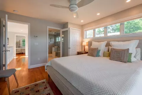 Bedroom - 31 Dennison St, Gloucester, MA 01930 photo 2 of 3