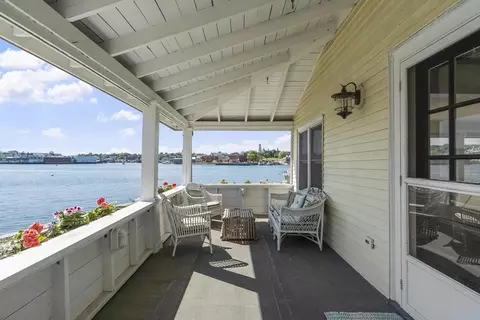 Exterior - 7 Sumac Ln, Gloucester, MA 01930 photo 2 of 4