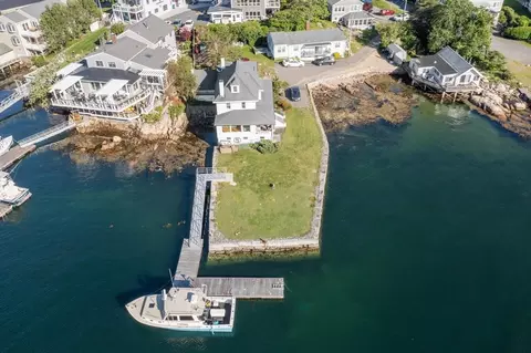 Other - 7 Sumac Ln, Gloucester, MA 01930 photo 4 of 5