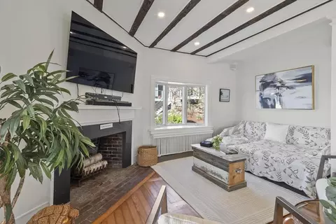 Living - 7 Sumac Ln, Gloucester, MA 01930 photo 2 of 2