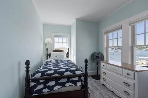 Bedroom - 7 Sumac Ln, Gloucester, MA 01930 photo 2 of 6
