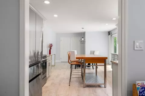 5 Patrick Cir, Stoneham, MA 02180 photo 10