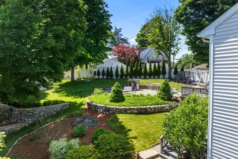5 Patrick Cir, Stoneham, MA 02180 photo 37