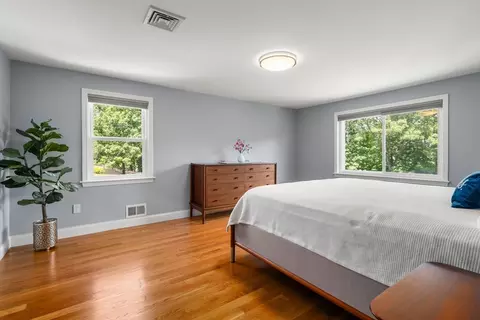 5 Patrick Cir, Stoneham, MA 02180 photo 21