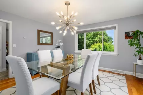 5 Patrick Cir, Stoneham, MA 02180 photo 17