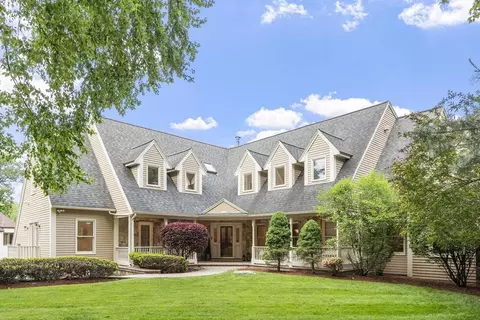 20 Seten Cir, Andover, MA 01810