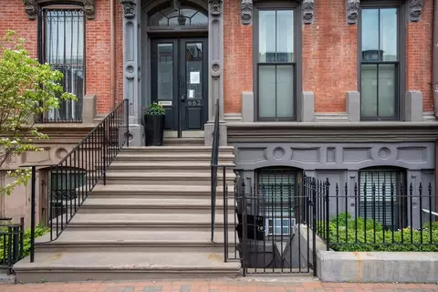 662 Massachusetts Ave #1, Boston, MA 02118